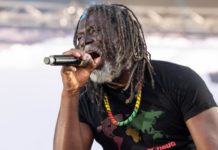 Vingt ans après, Tiken Jah Fakoly signe son grand retour au Zénith !