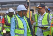 Infrastructures sportives : le ministre Mamadou Cellou Baldé durcit le ton sur les délais