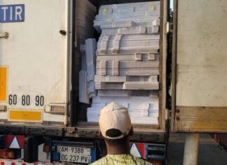 Élections du 24 mai : début de l’acheminement des urnes et isoloirs vers l’intérieur du pays