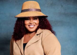 Conakry : La diva Foudis Diallo en concert exclusif au CCFG