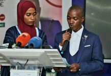 Littérature : Mamadou Saliou Baldé dédicace son premier ouvrage « Commencez petit, pensez grand »