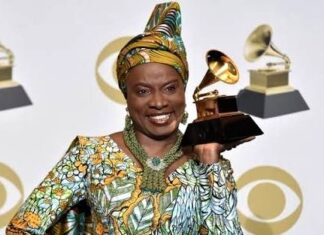 Angélique Kidjo, première voix d’Afrique au Walk of Fame