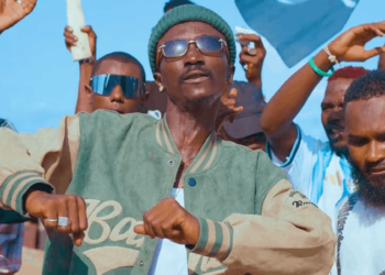 DJA-ONIX signe son retour avec le clip « Héra Dangui Rap Koui »